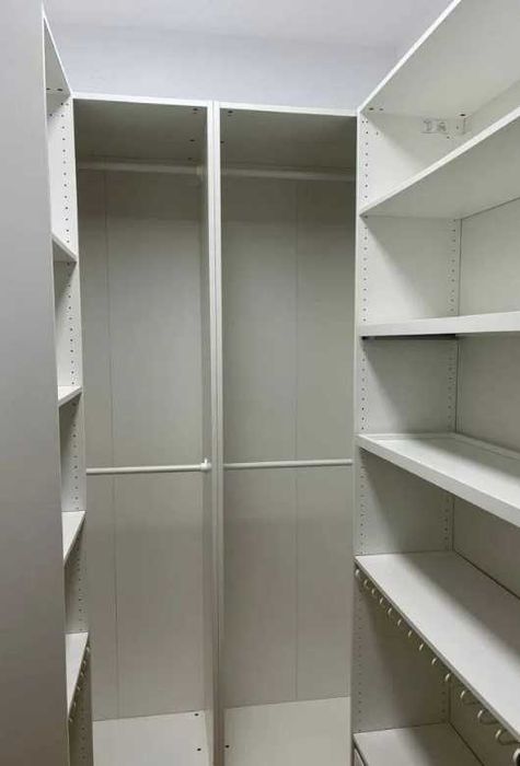 Дава се под наем Тристаен апартамент в Бургас, Център - 85 кв.м за 397.8 € - Снимка #6