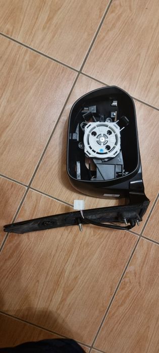Крепление от зеркало
