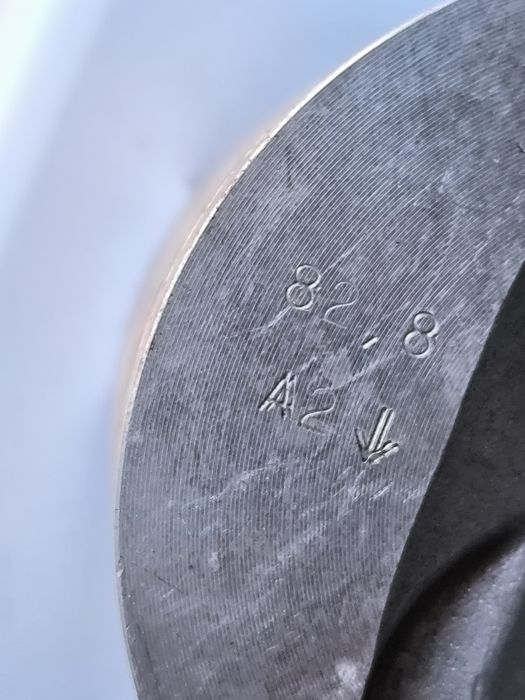 Продам поршня 82, 2 ваз