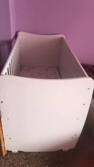 Бебешко креватче