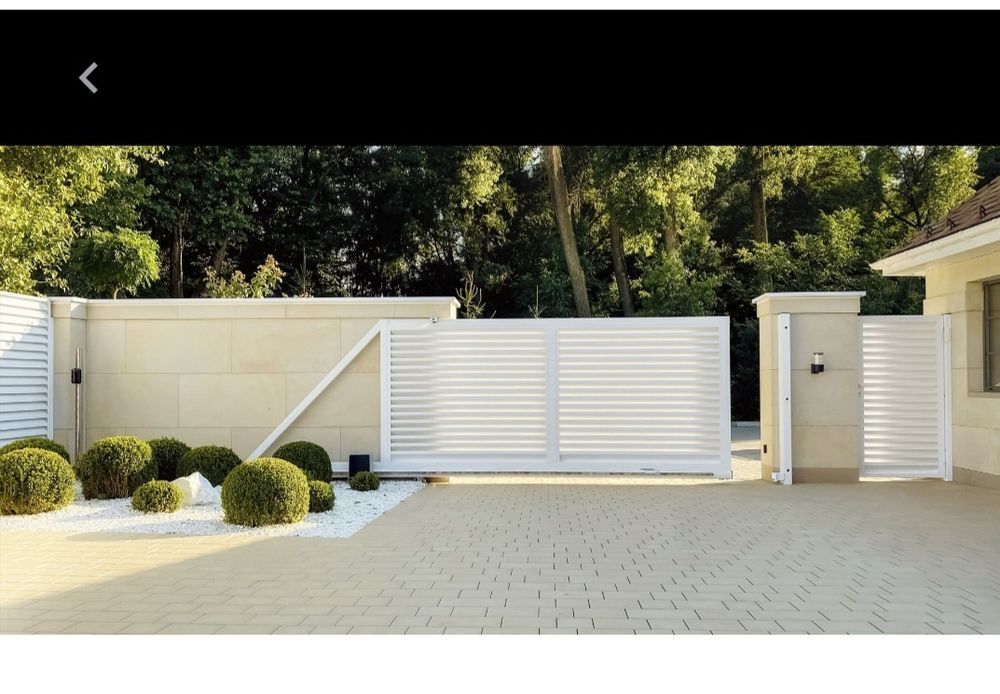 Жалюзи, заборы над стены.