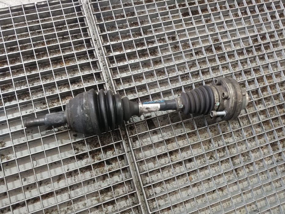 planetara stanga fata 2.5 tdi  vw touareg 7l