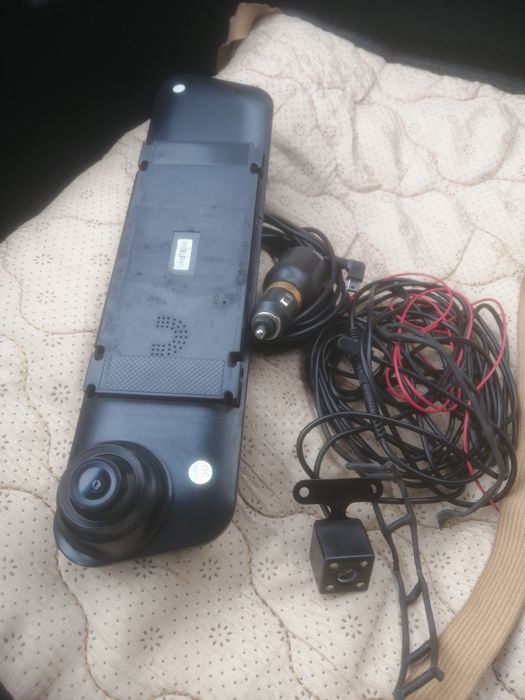 Видео регистратор три в одном