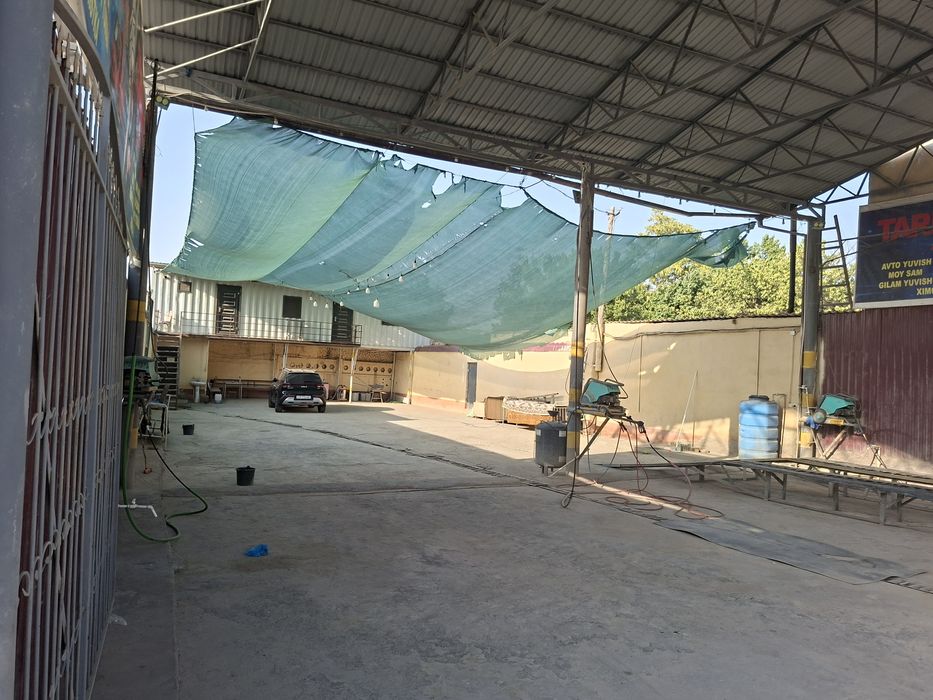 Продаётся дом с автомойкой и магазином на оживлённой трассе!

Продаётс