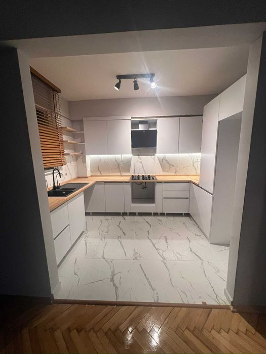 Dulap bucatarie mobila la comanda