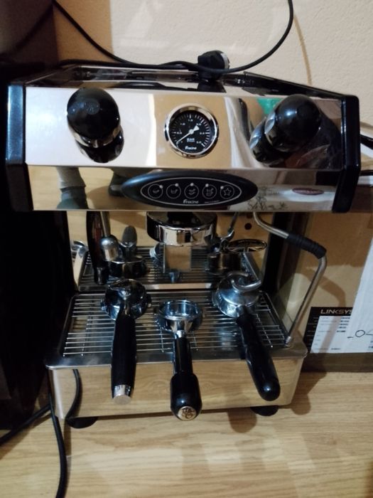 Професионална Еспресо машина