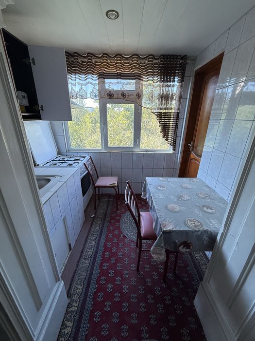 Kvartira sotiladi 3 xonali
