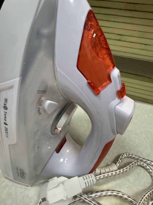 Парна ютия Ufesa Steam Tech 2800