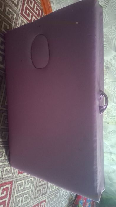 Кушетка для салона