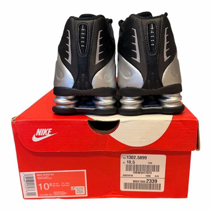 Nike Shox R4 Metallic Silver