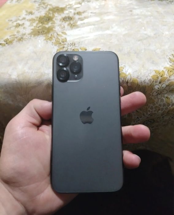 IPhone 11pro holati alo aybi yöq yomkst 90, xotrasi 512