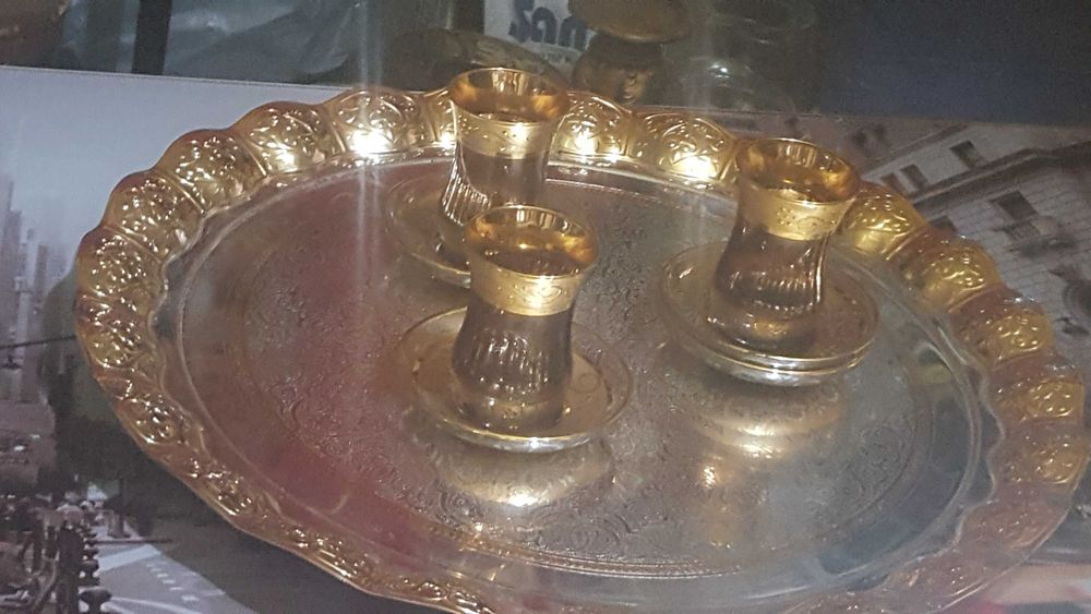 Tava de exceptie si masa in acelasi timp .