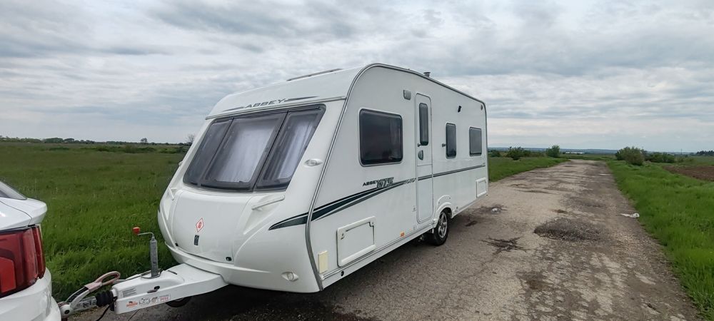 Продавам Каравна abbey vogue gt fix 2008      РЕГИСТРИРАНА!