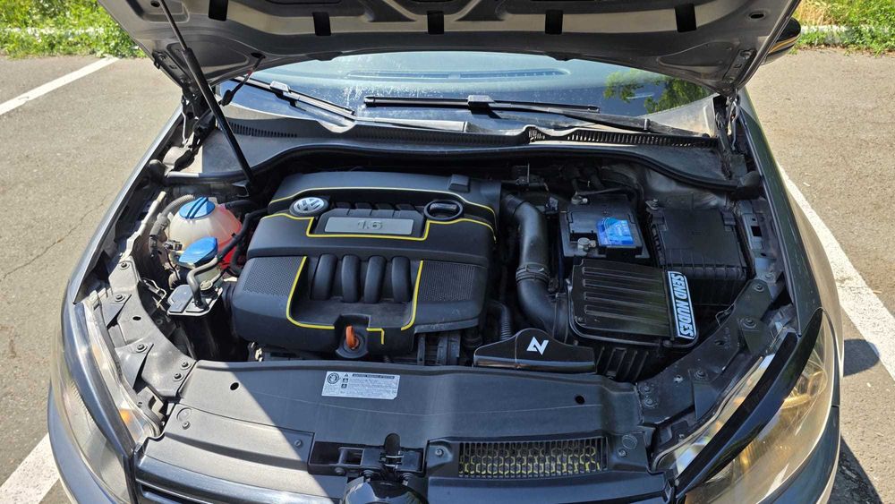 Se vinde Golf 6 2009,1.6 Benzina