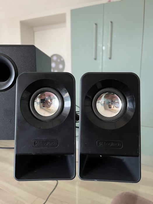 Тонколони с буфер Logitech Z213 аудиосистема