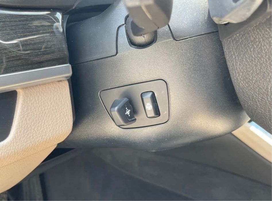 BMW F10 F11 550xi N63 на части м пакет