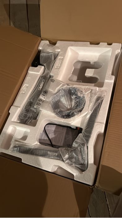 Monitor Samsung Odyssey G4 27” 240Hz 1ms FHD fullbox