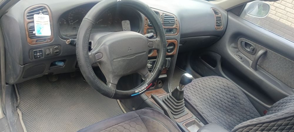 Продам Митсубиси галант