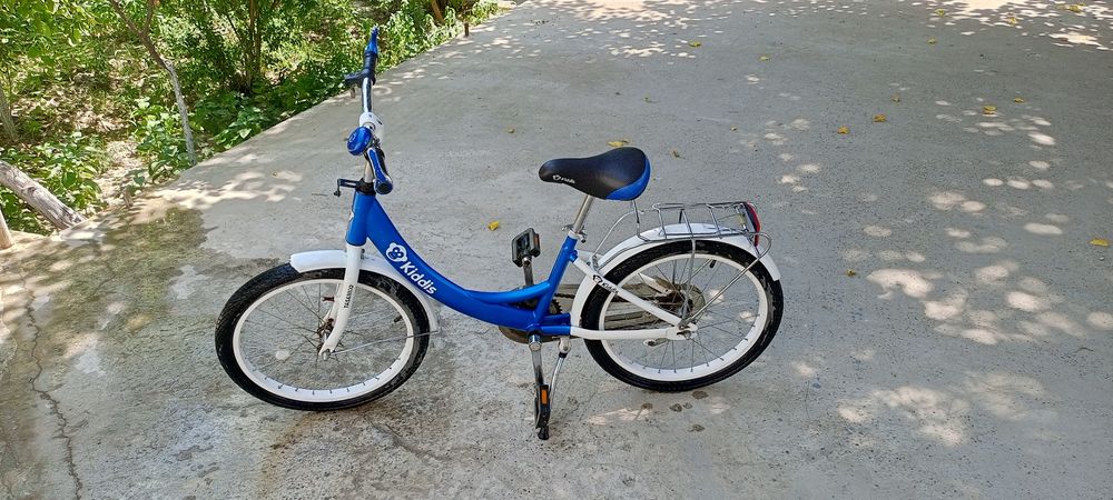 Velosiped kiddis yarim narxda