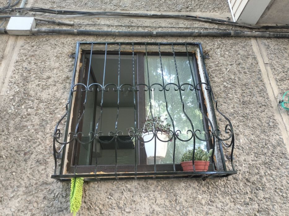 Продам решотки делаю на заказ