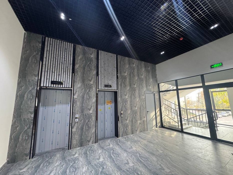 Аренда офис, Улица Махтумкули, 1050м2