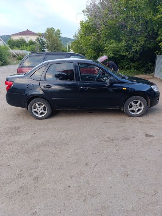 Продам машину гранта