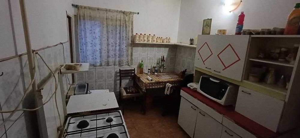 Vanzare casa Pantelimon/Tractorului, teren 810 mp.