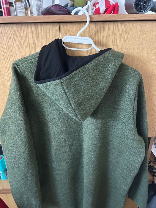 Дамска зелена жилетка