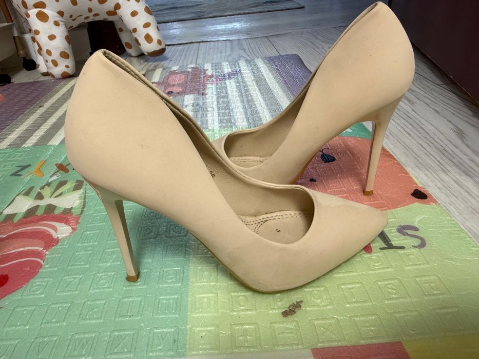 Туфли Лодочки на каблуке высоком