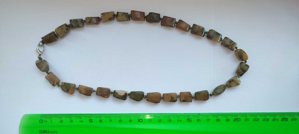 Бусы красивые из камня ЯШМА