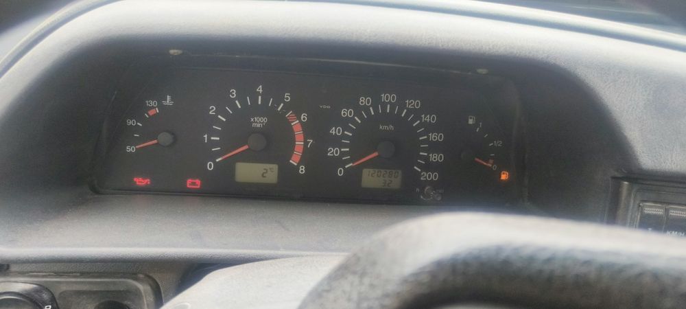 Vaz Lada 2114 sotiladi