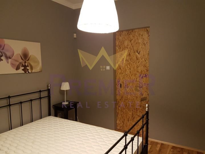 Продава се Тристаен апартамент в София, Център - 100 кв.м за 3000 €/кв.м - Снимка #10