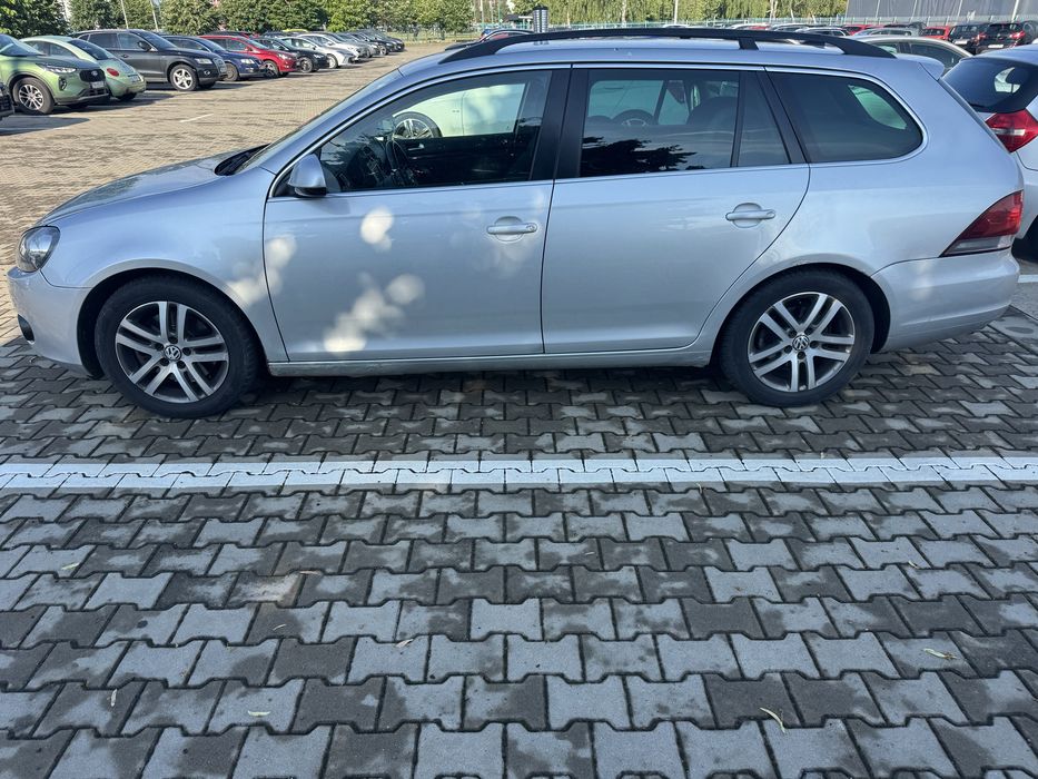 VOLKSWAGEN Golf 2010 — imagine 3