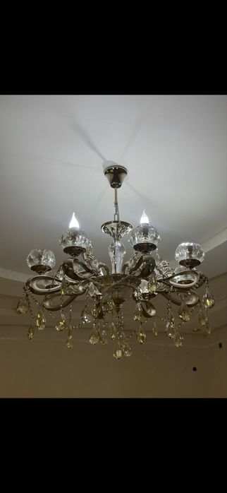 Люстра продается