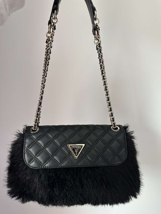 Guess чанта - Промоция