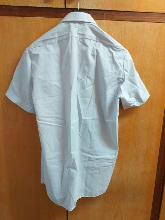 Мъжки ризи на изгодни цени.