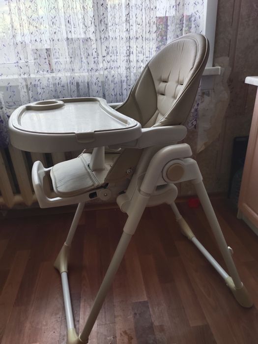 Стульчик для кормления Tomix Piccolo Бежевый