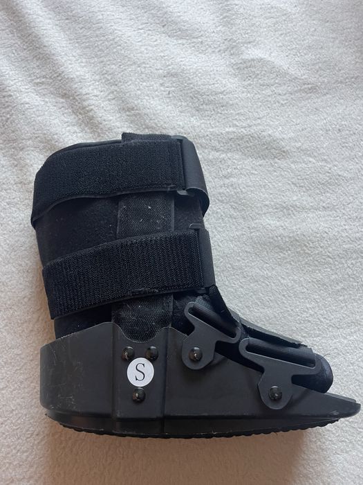 Orteza glezna/cizma ortopedica marimea S