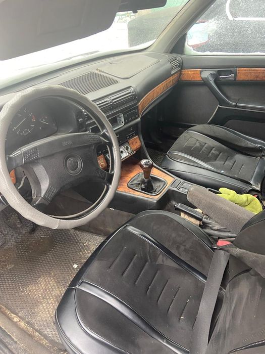 Продам автомобиль BMW 730