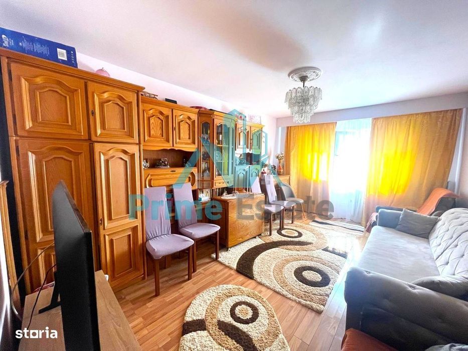 Apartament 2 camere decomandate Intre Lacuri