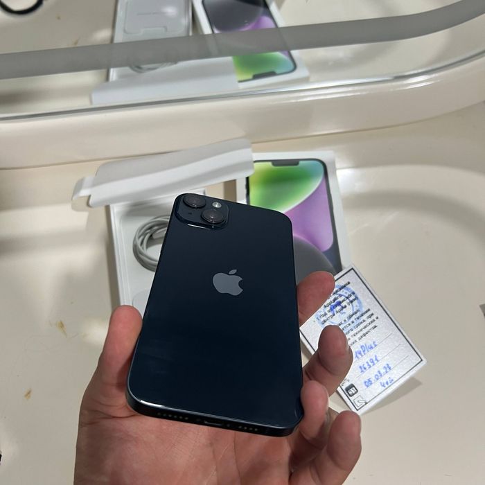 iPhone 14 plus  ideal