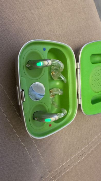 Phonak Bolero B90 incarcare wireless  pret fix 700 lei