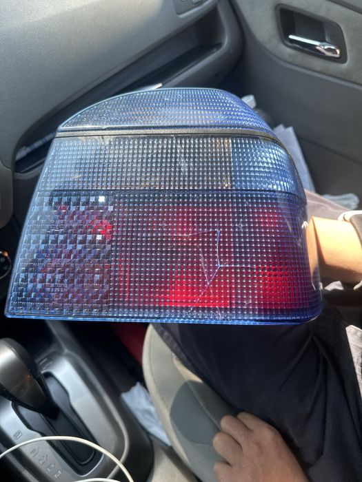 Задние фонари Гольф 3 Magic blue