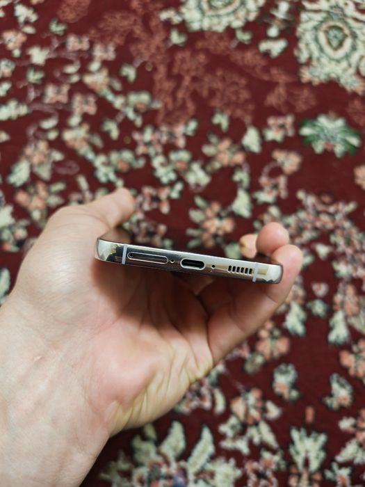 Samsung galaxy s23+ 256 gb