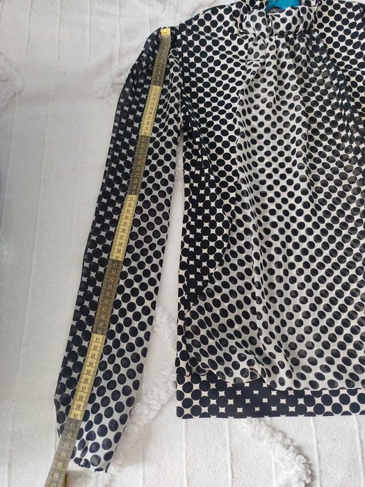 Продавам дамска блуза