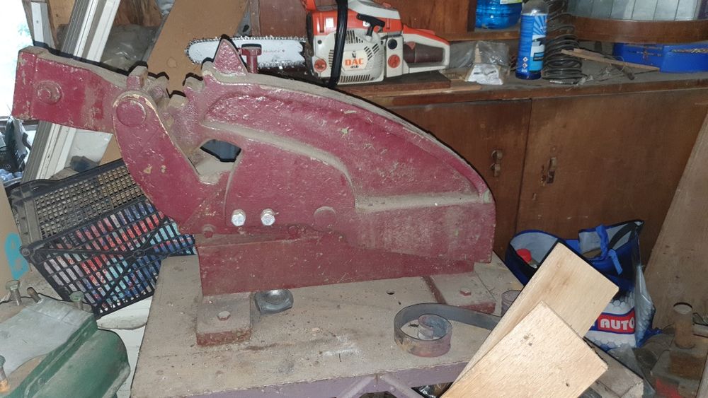 Scule fierar forja nicovala fier