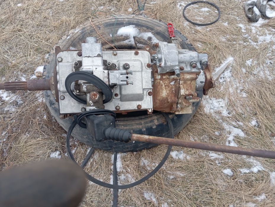 Продам коробку на зил