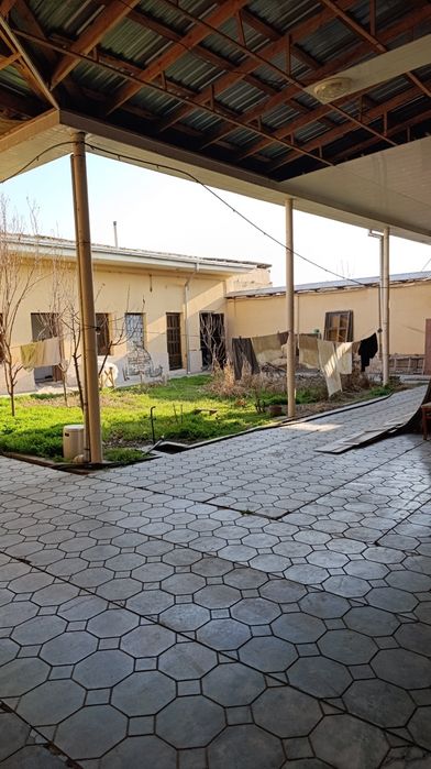 Yunusobod Anorzor Mahallada 5.5 sotix uchastka yer xisobida sotiladi