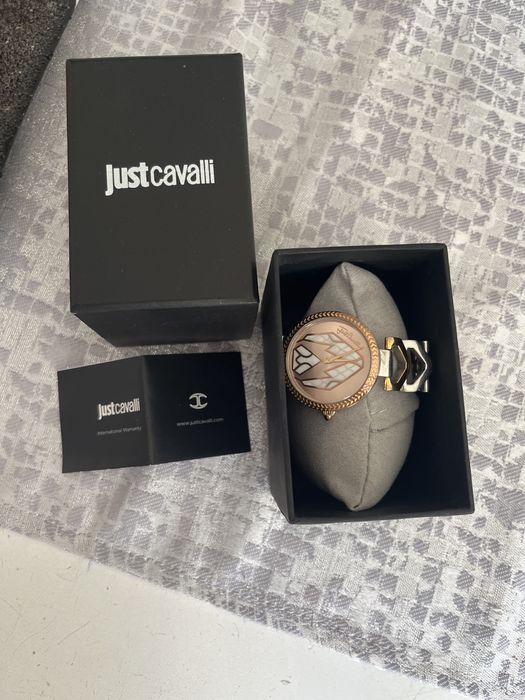 Дамски часовник roberto cavali