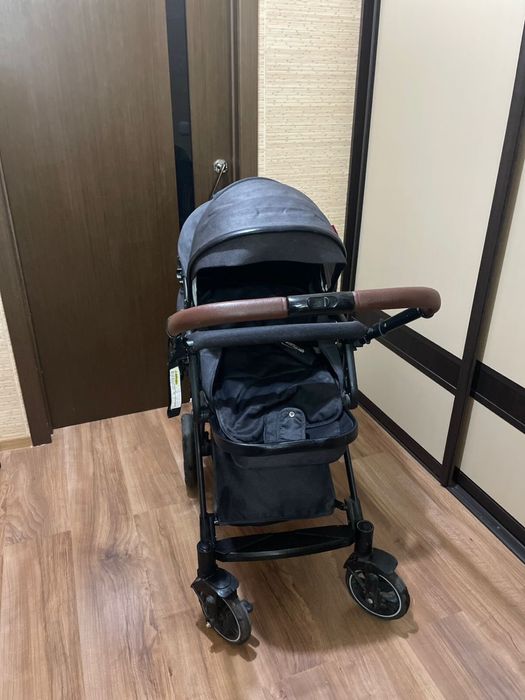 Продам детскую коляску